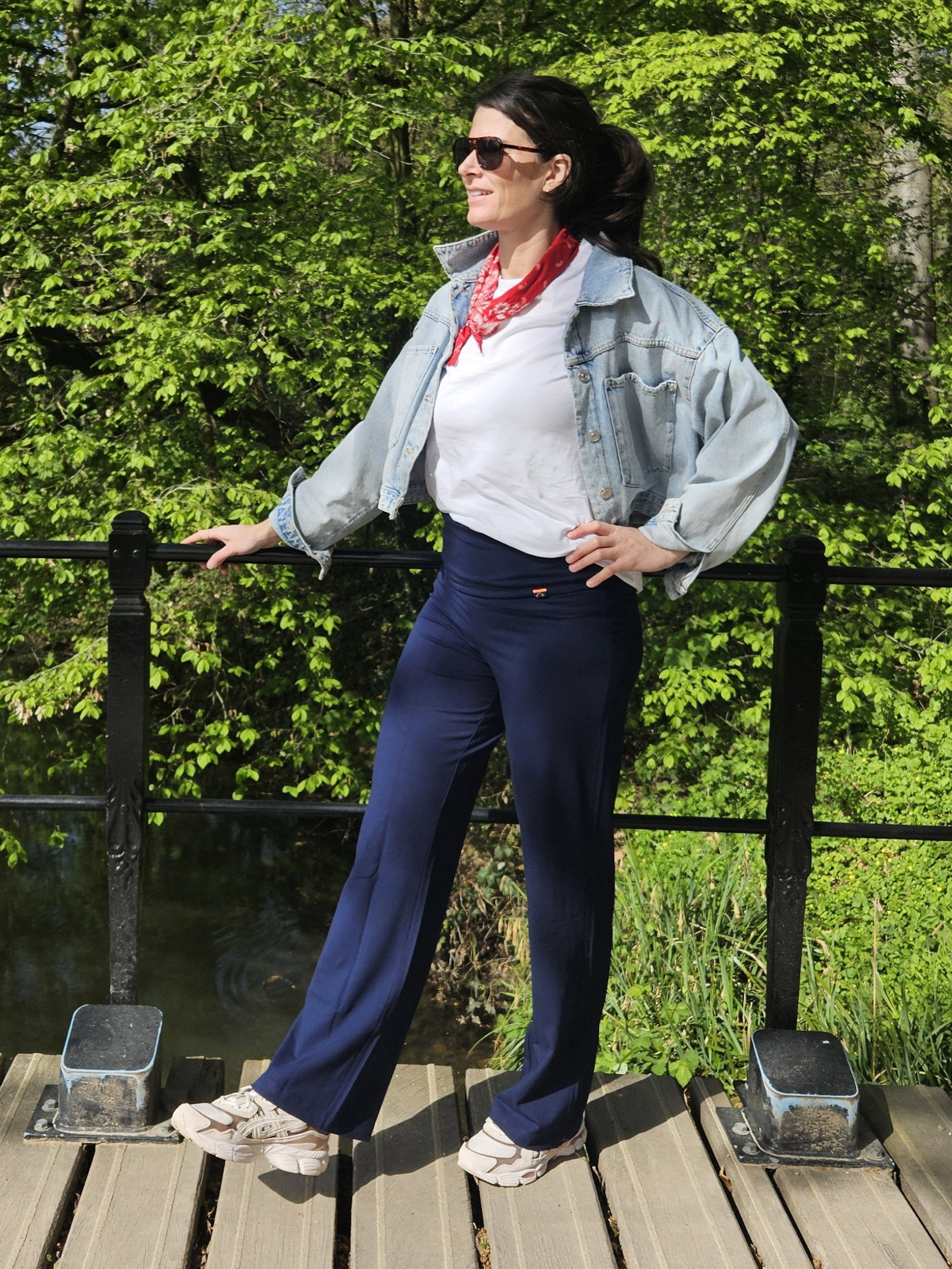 Set deal wide pants & top blauw met boxy top wit