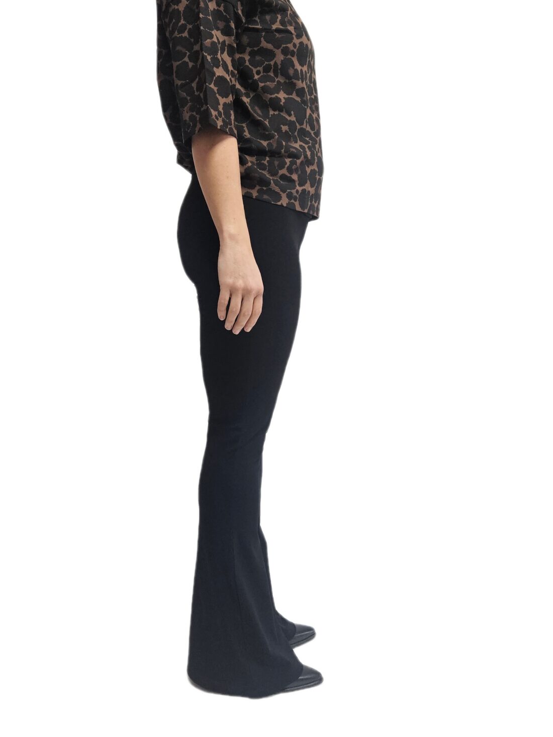 REGULAR Flared pants Zwart